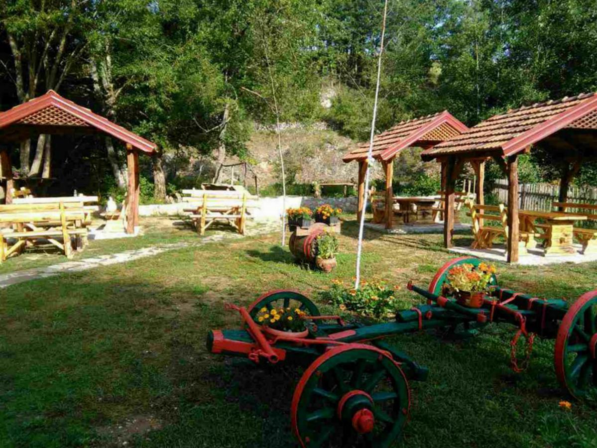Seoski Turizam Zilicina Rogatica ภายนอก รูปภาพ